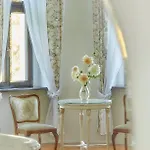 Palac W Orli - Pokoje, Restauracja 住宿加早餐酒店 4*