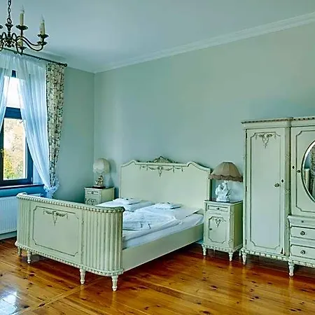 Palac W Orli - Pokoje, Restauracja Kozmin