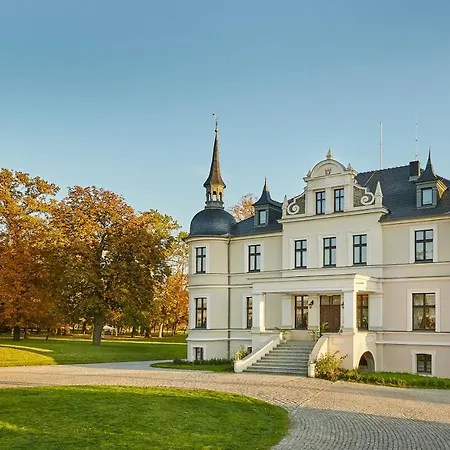 Pałac W Orli - Pokoje, Restauracja 4*