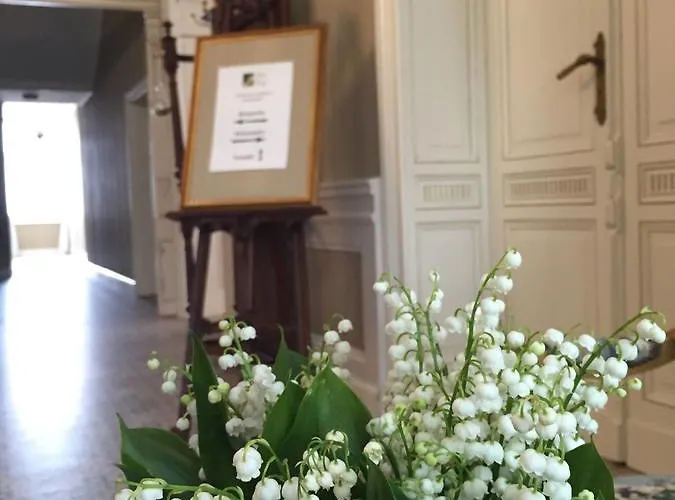 Palac W Orli - Pokoje, Restauracja 4*