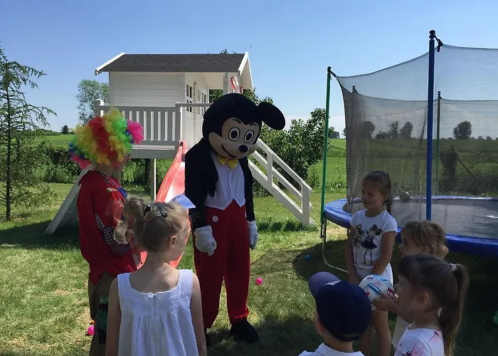 Bed & Breakfast Palac W Orli - Pokoje, Restauracja 4*